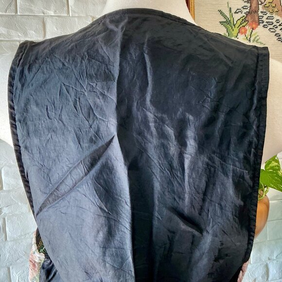 Vintage Huntington Ridge Classic 1990s Floral Tapestry Tie Back Vest Cottagecore - Picture 8 of 13